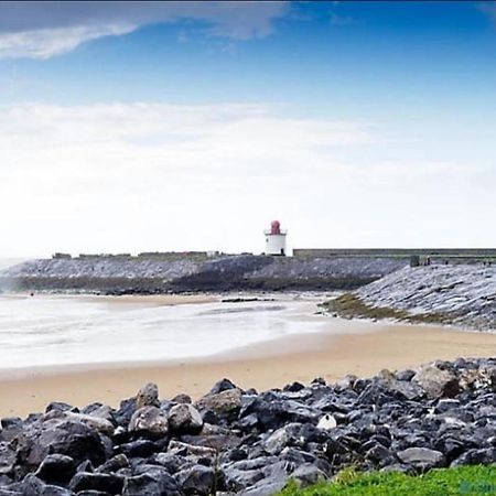 Harbour Loft! Newly Refurbished 3 Bed Flat! Leilighet Burry Port Eksteriør bilde