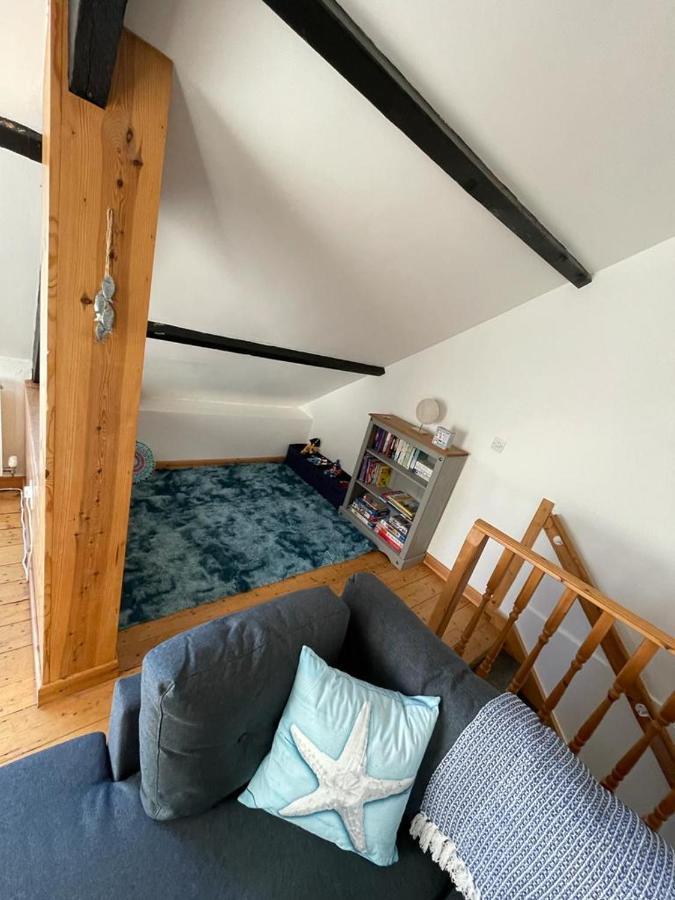 Harbour Loft! Newly Refurbished 3 Bed Flat! Leilighet Burry Port Eksteriør bilde